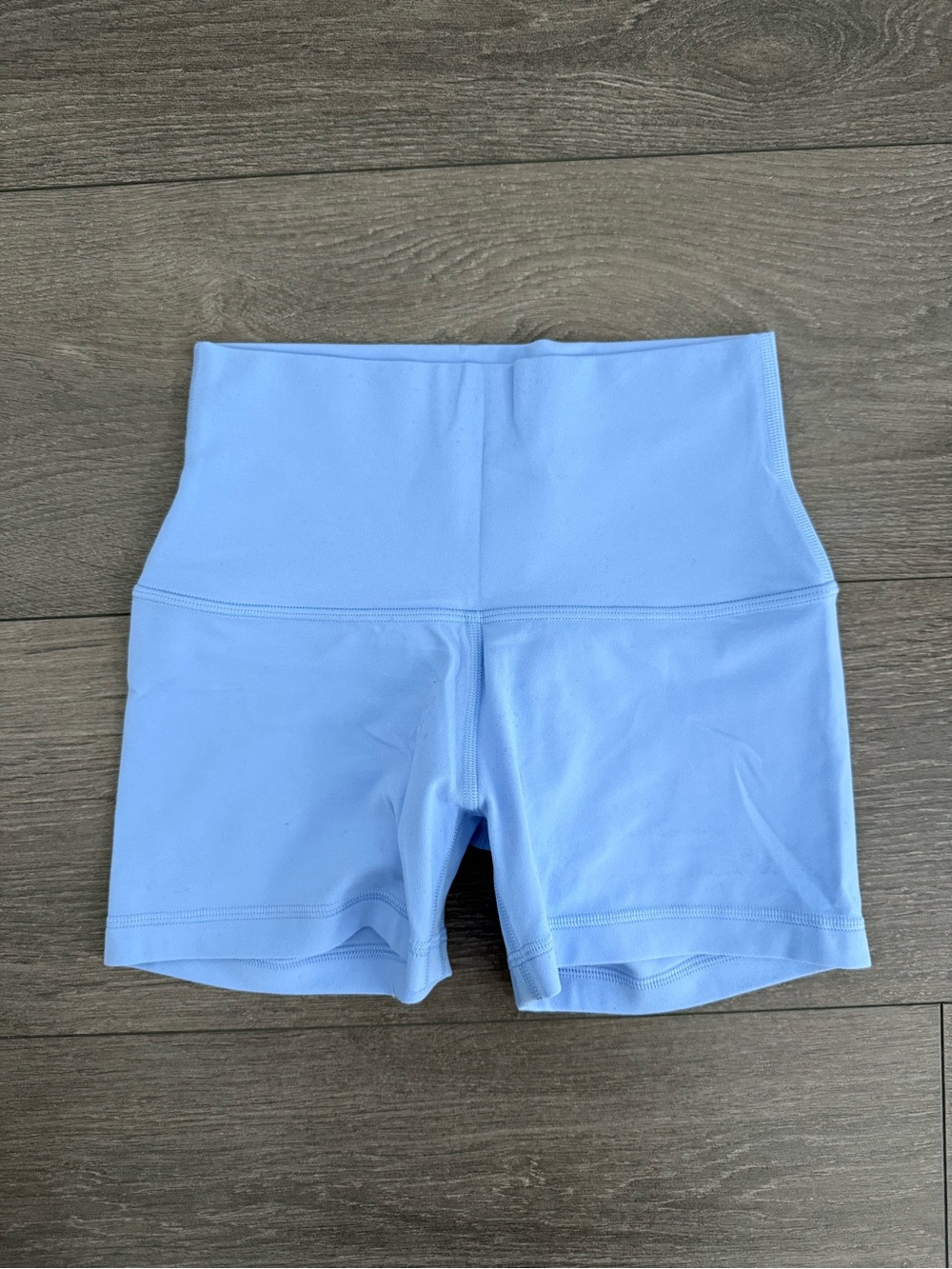 Women’s High-Waist Active Shorts Aritzia golden tna Babaton Wilfred 0 XXS/XS - Picture 3 of 3